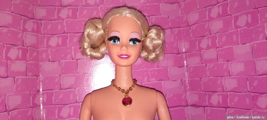 Great Eras Medieval Lady Barbie Барби Средневековая Леди с ресницами (фото 7)