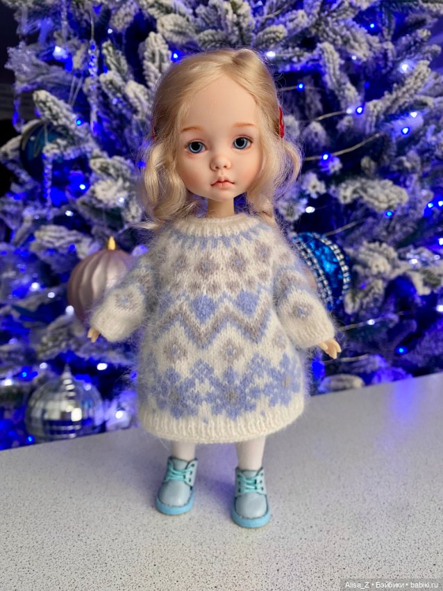 Пушистое платье для Монст