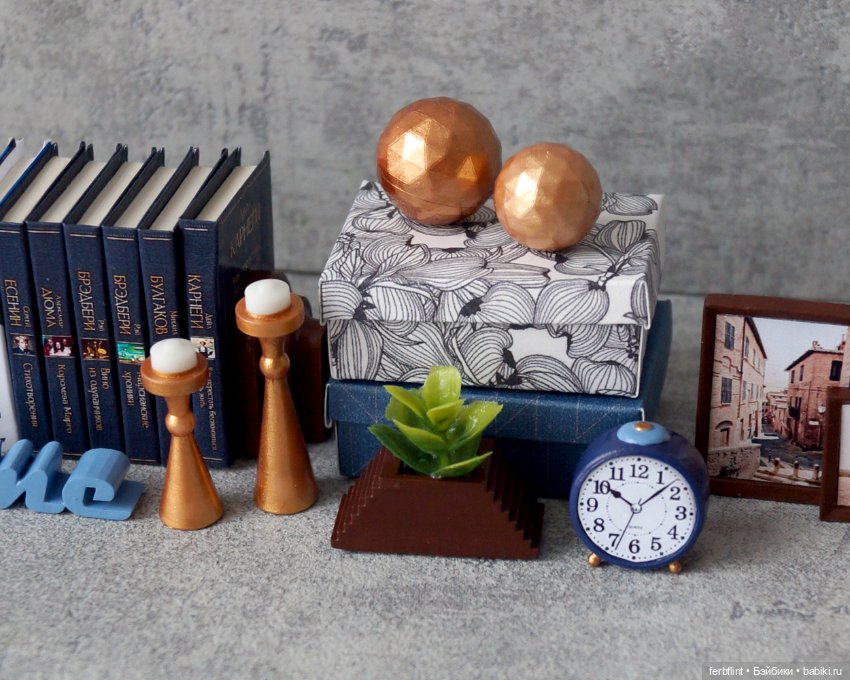 Набор для стеллажа №11 в масштабе 1:6 (фото 3)