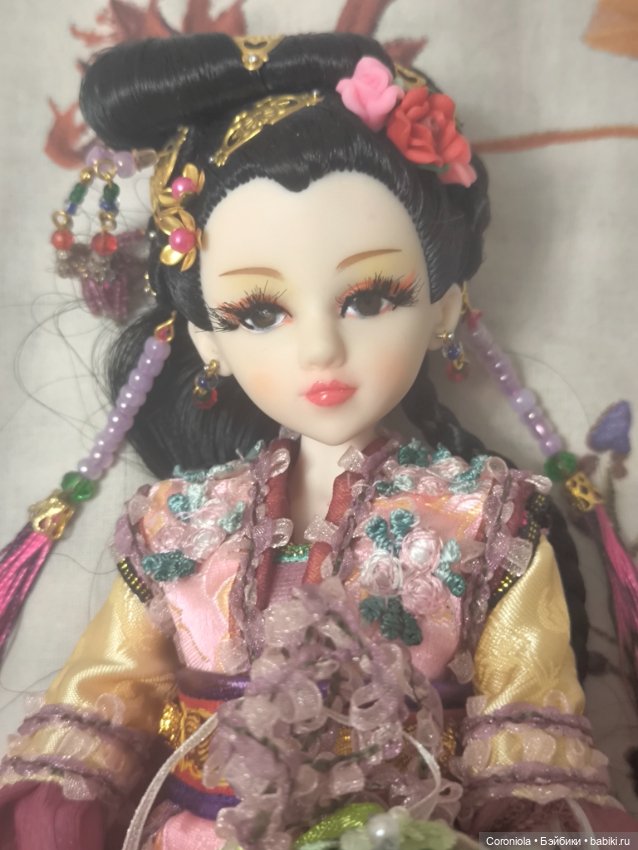 Кукла от мастерской Аи Иволга