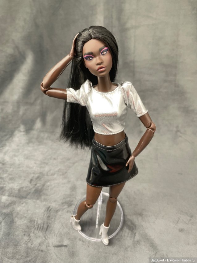 Симона Лукс — Игровые куклы