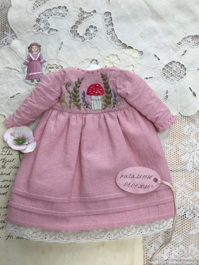 Платье для Паола Рейна с вышивкой (фото 8)