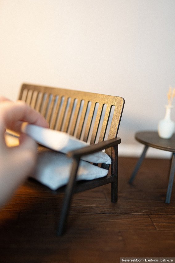 Диван в винтажном классическом стиле, диван для кукол 1:6 Блайз ,Барби (фото 5)