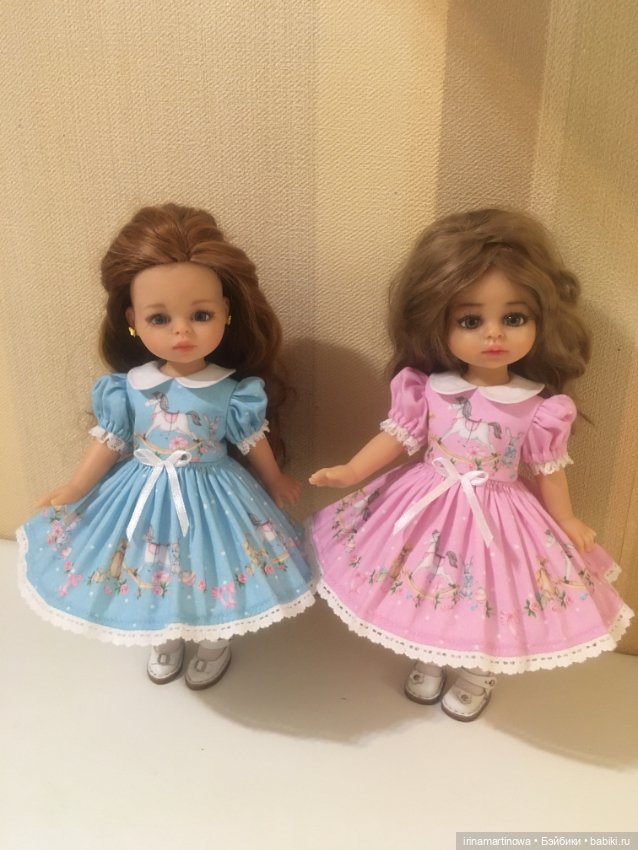 Paola Reina (21 см) платье с лошадками