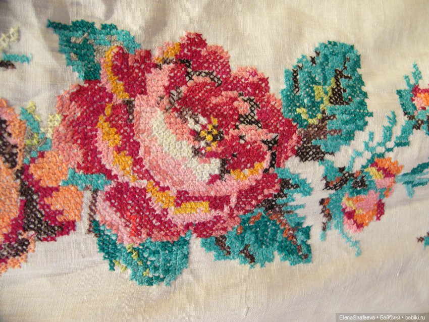 Антикварная дорожка с вышивкой.Франция (фото 4)