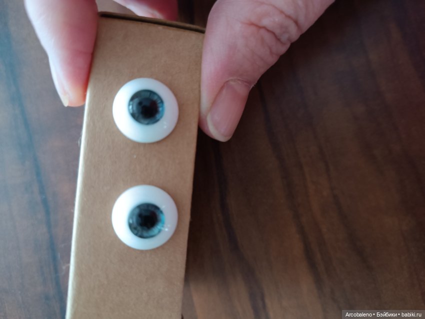 Продам глаза Macoeyes 14, Leekeworld 18