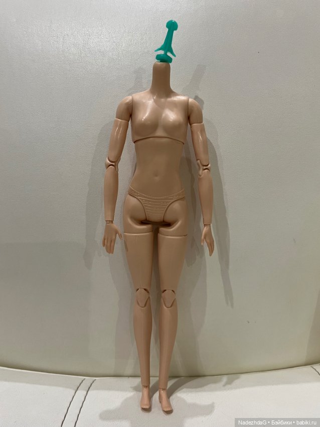 #2 Тело Барби теннисистки