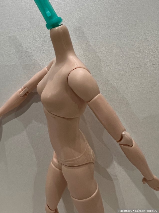 #2 Тело Барби теннисистки