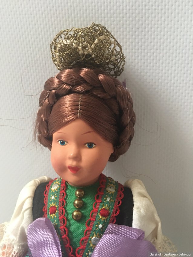 Сувенирная немецкая кукла Schmider (фото 5)