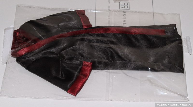 Халат After Dark Bellamy — Одежда для кукол