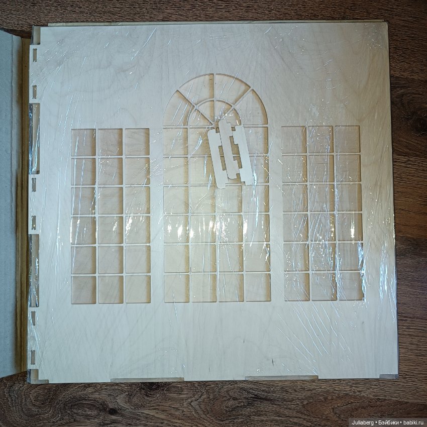 Румбокс домик для куклы 40х40 см (фото 5)