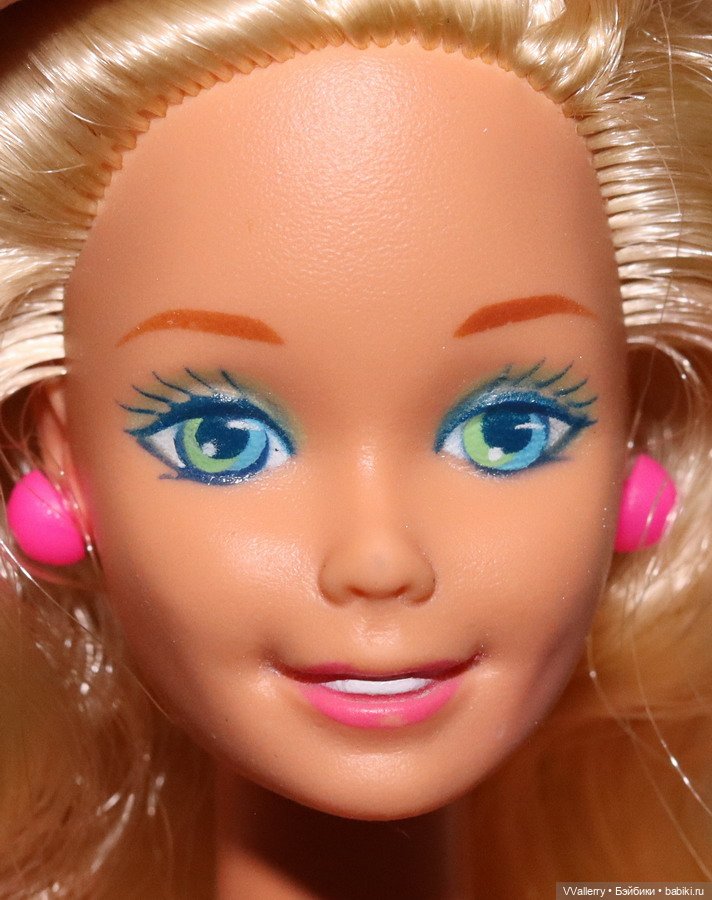 Ruffle Fun Barbie 1994 — Игровые куклы (фото 4)