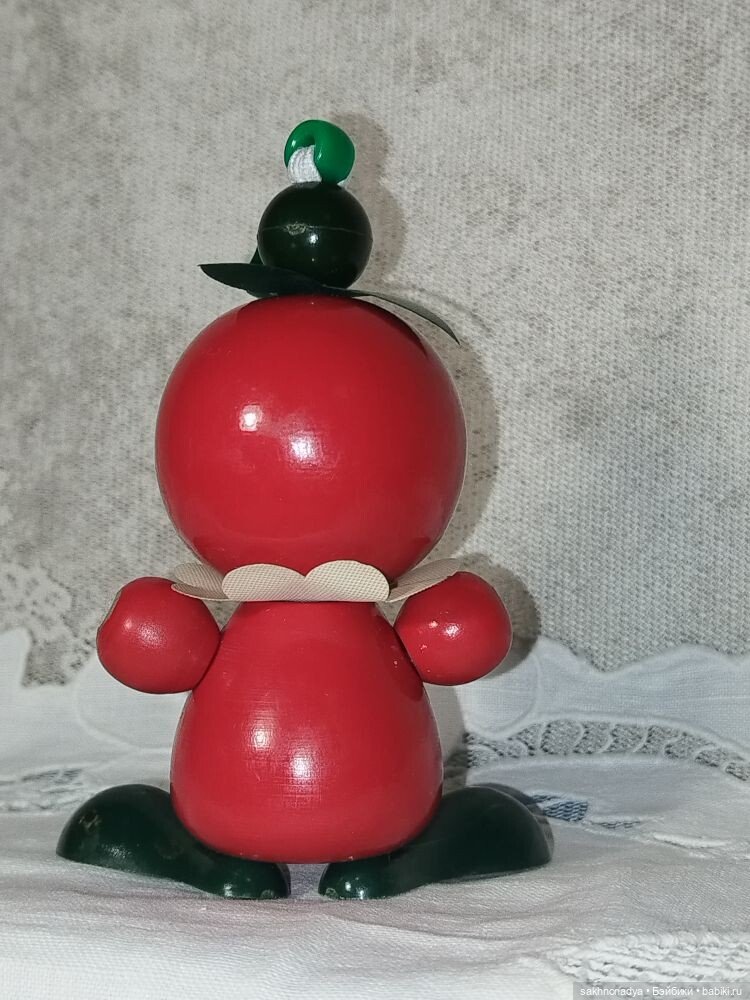 Персонажи из сказки о Чиполлино