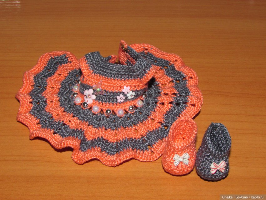 Авторский вязаный наряд\комплект с шляпой "Цветочная Фея-1" на кукол ГДР Кисс Ми \ Kiss Me (фото 2)