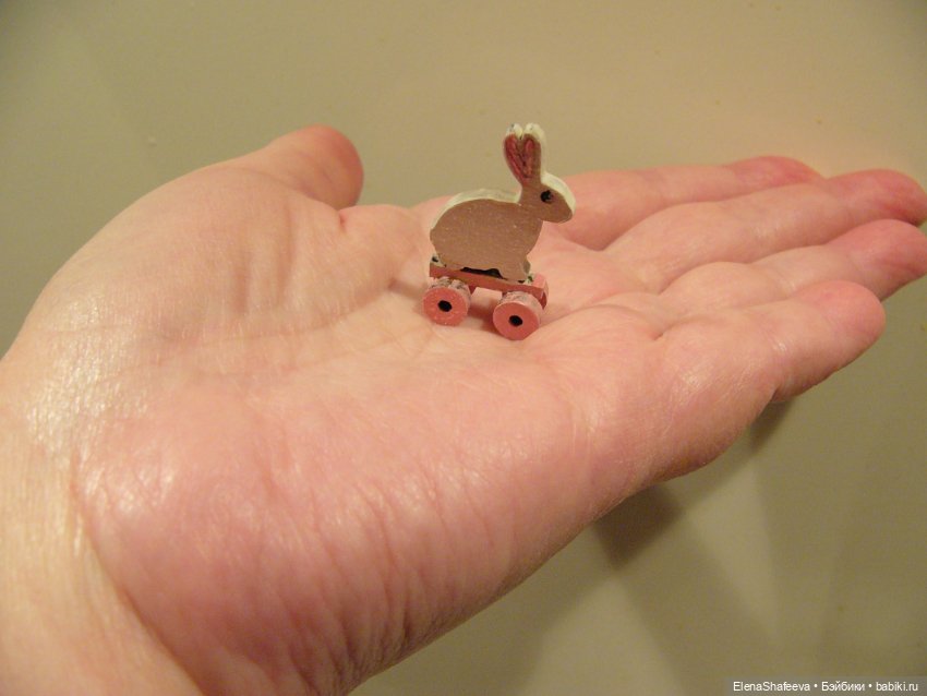 Крохотный зайчик для Ваших кукол (фото 2)