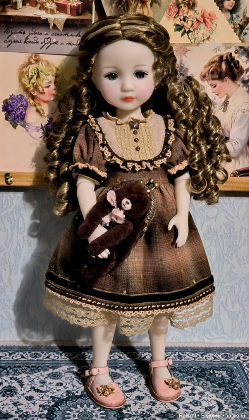 Платье для куклы Ruby red