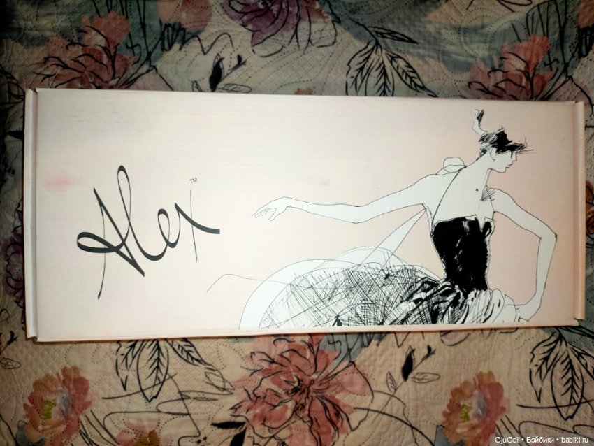 Madame Alexander "Mod Alexandra Fairchild Ford" Doll – 16", Limited Edition (фото 3)