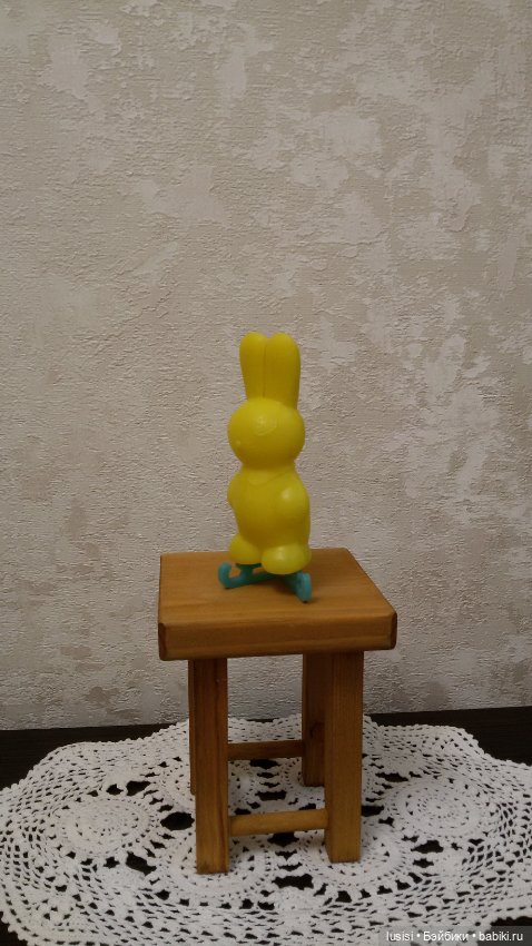 Зайчик на коньках — Винтажные куклы и игрушки детства