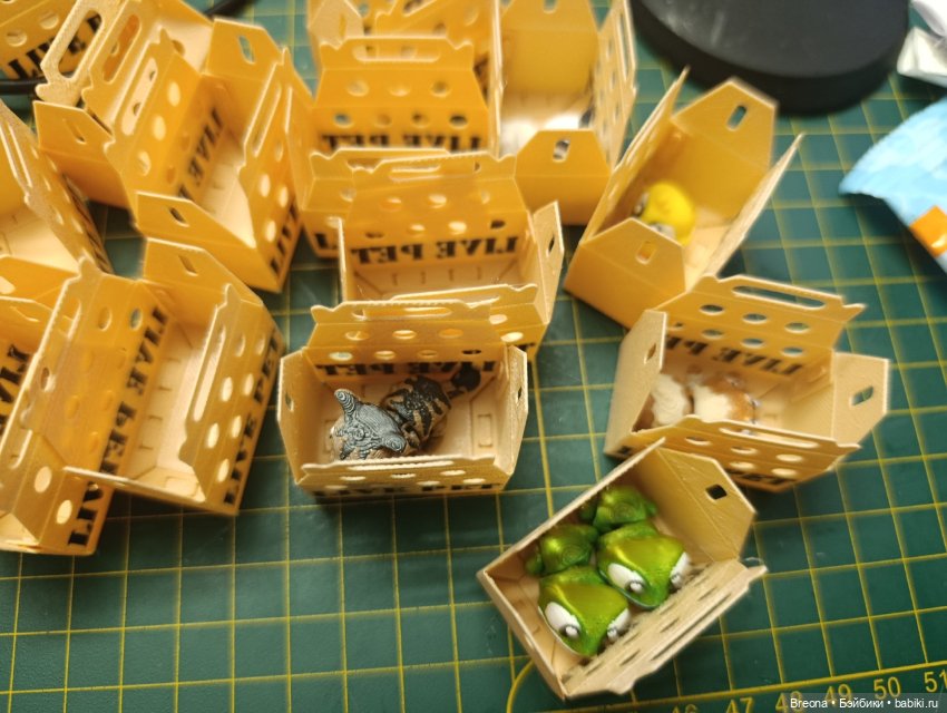 Микрозвери: коробка — Миниатюра для кукол