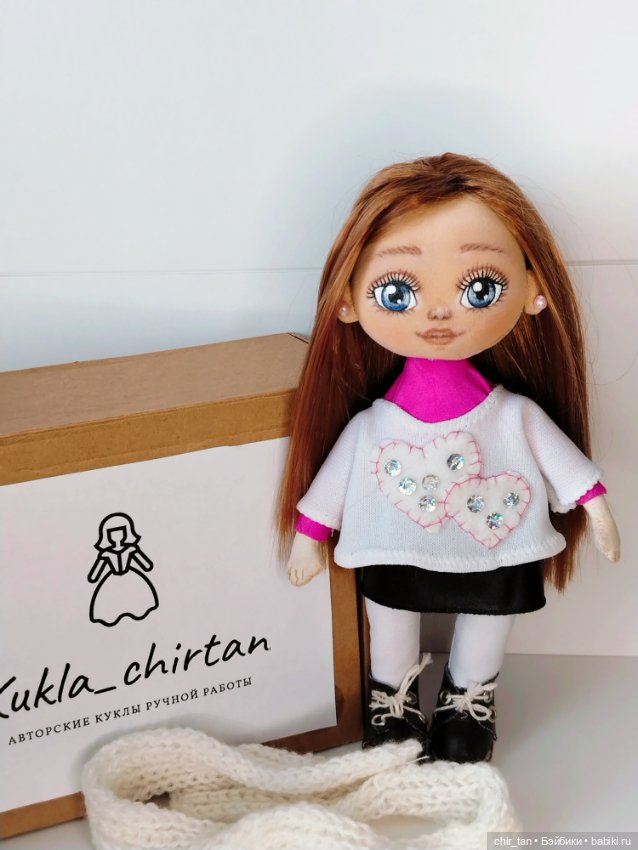 Текстильная куколка из хлопка ручной работы (фото 3)