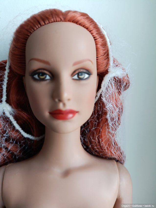 Продам элегантную Tonner нюд