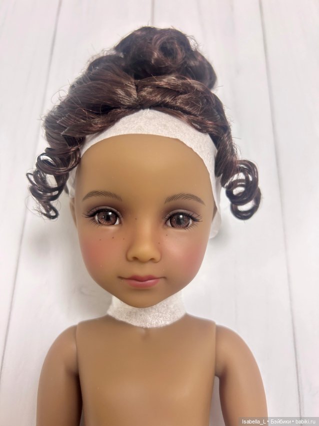 Не распакованный новый парик лимитированной Эстер Ruby Red (Руби Ред) (фото 4)