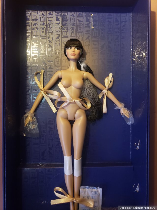 Мизи Бессмертный Египет Исида нюд (фото 2)