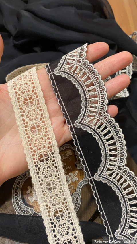 Французский шелк с вышивкой (фото 2)