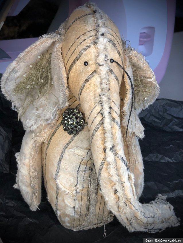 Чердачный слон примитив ручная работа