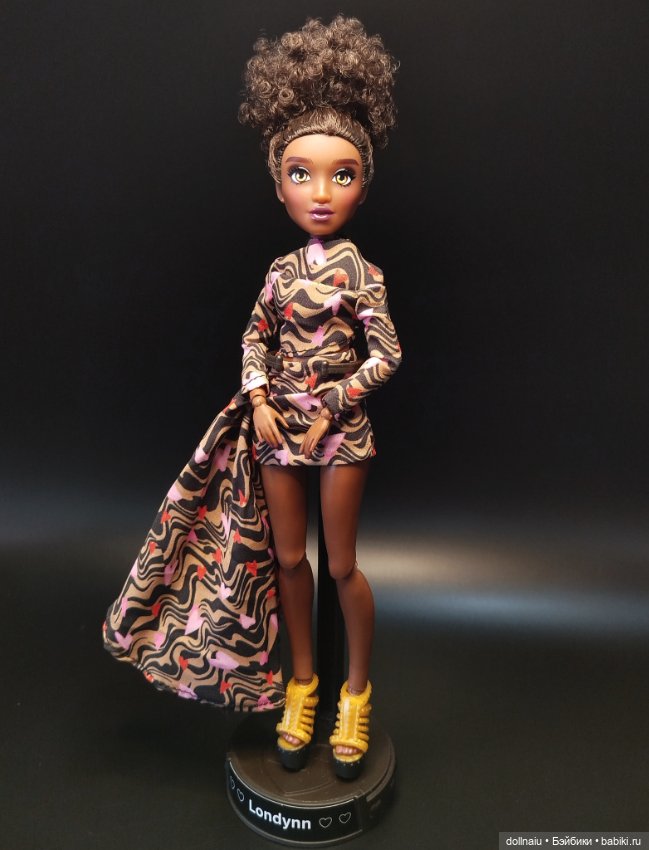 Кукла L.U.V dolls fashion Londynn (фото 4)