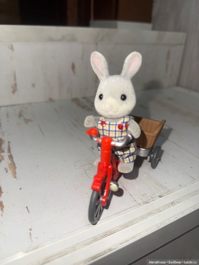 Сильвания Фэмилии зайчик на велосипеде (фото 3)