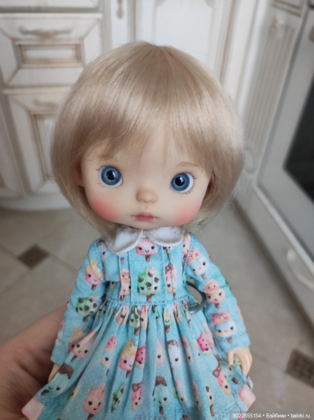 Продам очень красивый паричок из локонов козочки на Монст