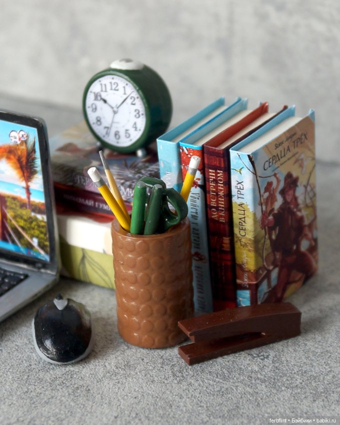 Настольный набор №15 масштаб 1:6 (фото 3)