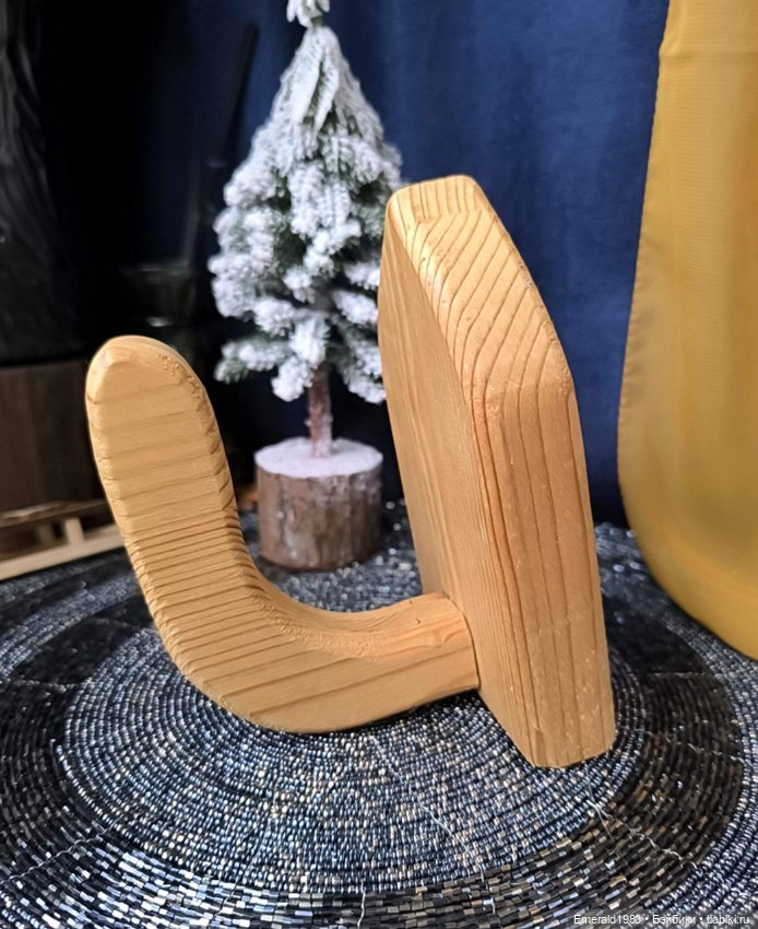 Деревянный винтажный утюг (фото 3)