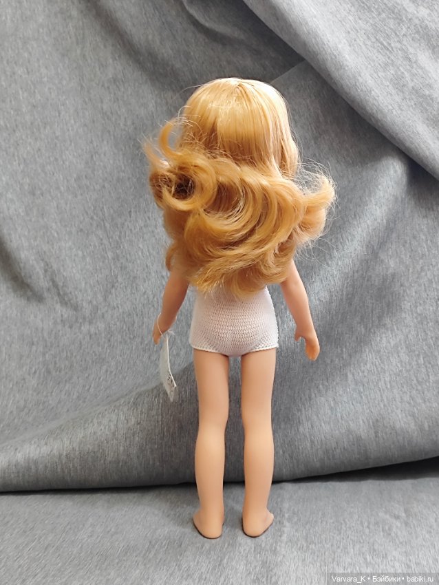 Paola Reina Даша с челкой, 32 см (фото 5)