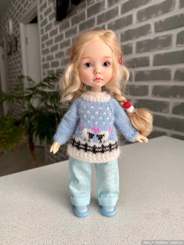 Пушистый свитерок для Монст (фото 4)