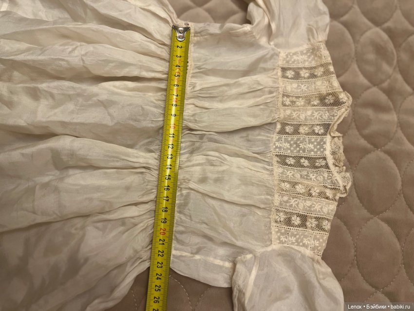 Антикварное платье для куклы (фото 3)