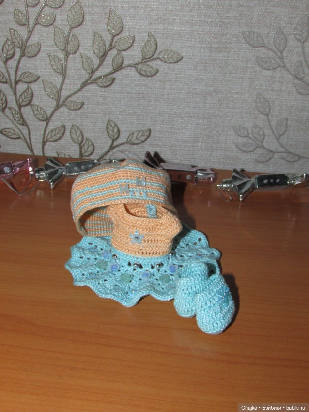 Авторский вязаный наряд\комплект с шапочкой "Цветочная Фея-3" на кукол ГДР Кисс Ми \ Kiss Me (фото 4)