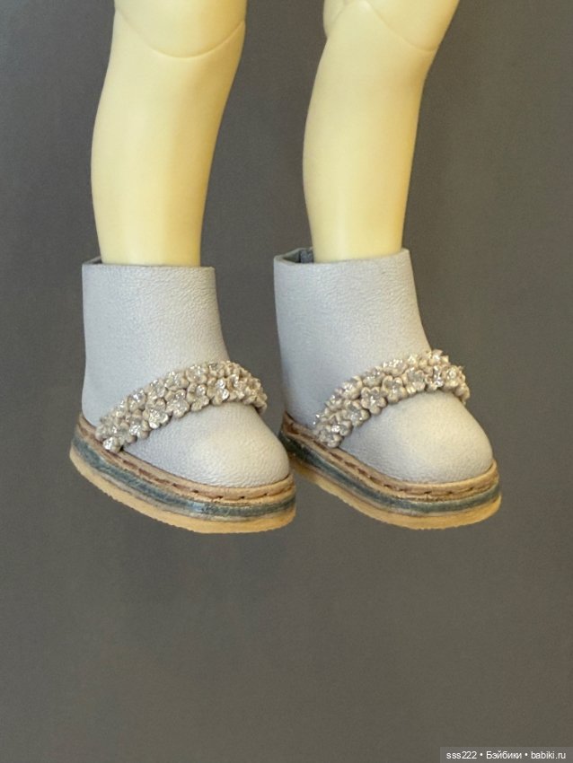 Обувь для кукол разного формата