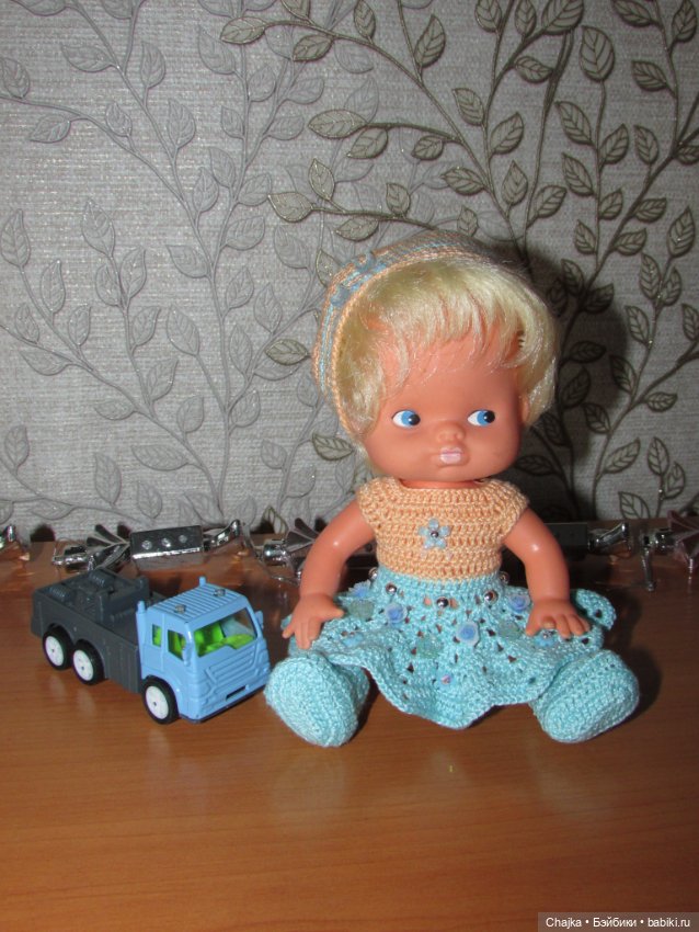 Авторский вязаный наряд\комплект с шапочкой "Цветочная Фея-3" на кукол ГДР Кисс Ми \ Kiss Me