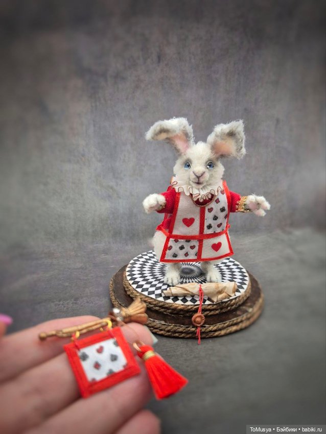 Вязаный миниатюрный кролик Густав фон Опаздун ❤️ (фото 3)