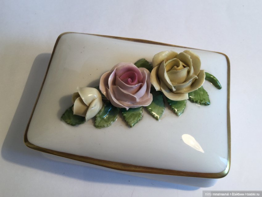 Винтаж. Шкатулка. Keiser — Статуэтки