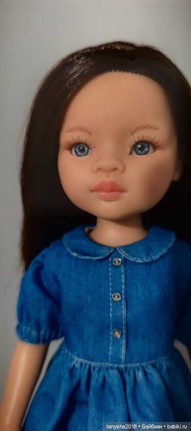 Кукла Паола Рейна Мали с голубыми глазами
