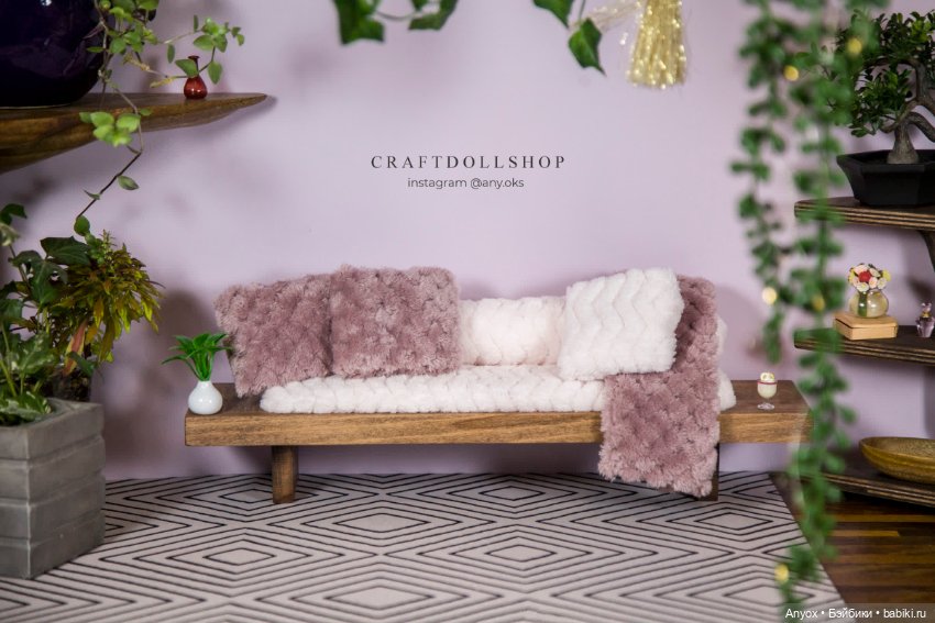 Диван для кукол 1/6 из массива Бука