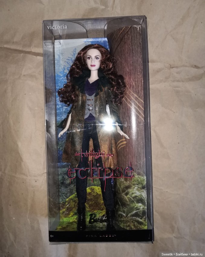 Кукла Виктория Сумерки от mattel (фото 3)