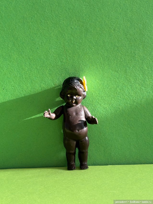 Целлулоидная куколка негритяночка кьюпик Hayn & Engels, высота 8 см