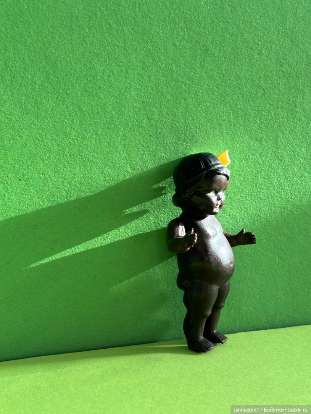 Целлулоидная куколка негритяночка кьюпик Hayn & Engels, высота 8 см (фото 2)