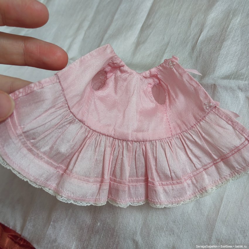 Шелковое платье для Блайз (фото 4)