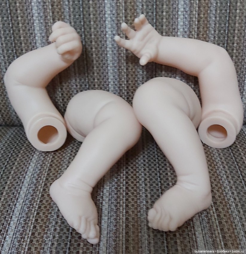 Конечности от молда Harper от Andrea Arcello