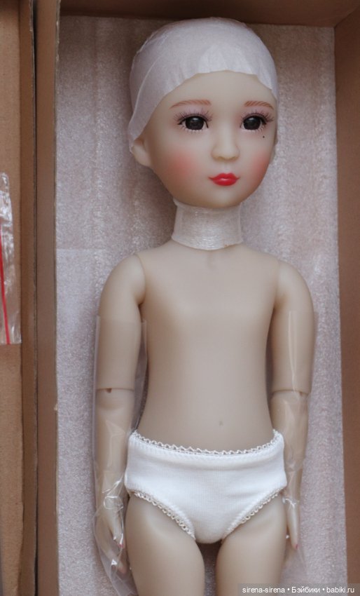 Кадинана от Руби Ред, Kadinana Ruby Red, 2023 г, нюд и без парика (фото 4)